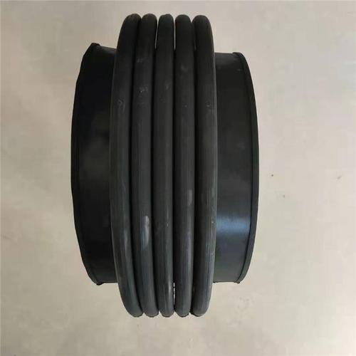 河北銷售橡膠波紋管價(jià)格 生產(chǎn)黑色鋼絲橡膠波紋管